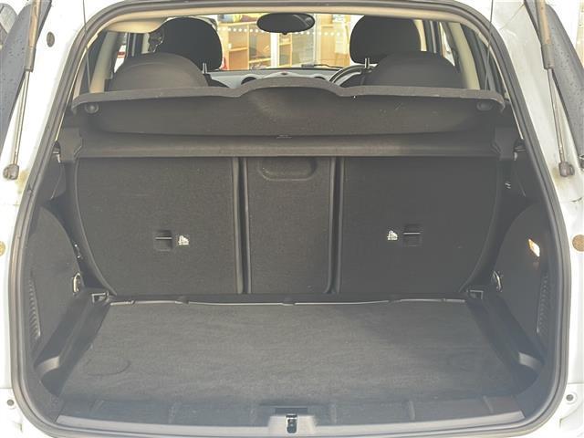 MINI クーパーSD クロスオーバー 社外HDDナビ/フルセグTV/CD/DVD/SD/Bluetooth/Bカメラ/ETC/パドルシフト/ルーフレール/純正18インチAW/プッシュスタート/リモコンキー/スペアキー/フロアマット(23枚目)