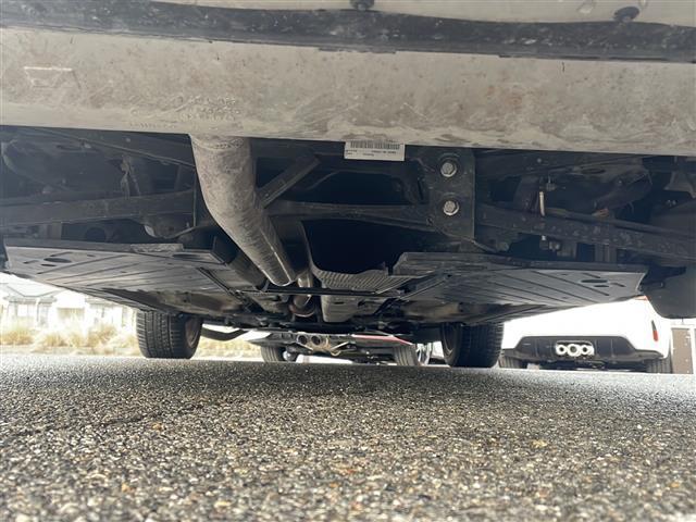 MINI クーパーSD クロスオーバー 社外HDDナビ/フルセグTV/CD/DVD/SD/Bluetooth/Bカメラ/ETC/パドルシフト/ルーフレール/純正18インチAW/プッシュスタート/リモコンキー/スペアキー/フロアマット(42枚目)