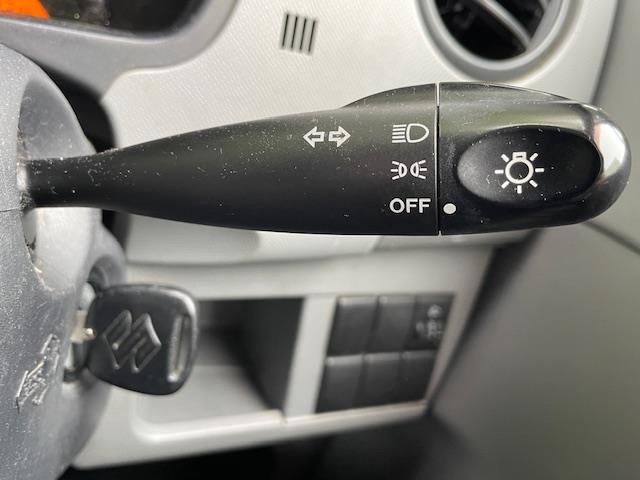 ワゴンＲ ＦＸ　盗難防止装置　ＣＤチェンジャー　純正フロアマット　ベンチシート　ＦＭ／ＡＭ　パワーウィンドウ　パワーステアリング　スペアキー×１（24枚目）