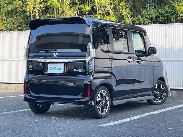 Ｎ－ＢＯＸカスタム Ｇ・Ｌターボホンダセンシング　衝突軽減ブレーキ　社外ナビ　両側パワースライドドア　クルーズコントロール　バックカメラ　車線維持支援システム　ＥＴＣ　ドライブレコーダー　３眼ＬＥＤライト　フォグランプ　カーテンエアバッグ（8枚目）