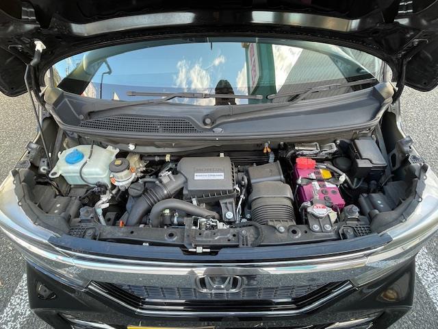 Ｎ－ＢＯＸカスタム Ｇ・Ｌターボホンダセンシング　衝突軽減ブレーキ　社外ナビ　両側パワースライドドア　クルーズコントロール　バックカメラ　車線維持支援システム　ＥＴＣ　ドライブレコーダー　３眼ＬＥＤライト　フォグランプ　カーテンエアバッグ（10枚目）