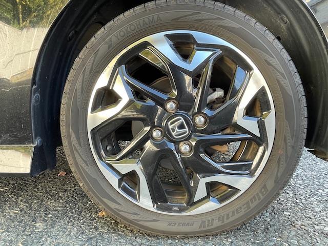 Ｎ－ＢＯＸカスタム Ｇ・Ｌターボホンダセンシング　衝突軽減ブレーキ　社外ナビ　両側パワースライドドア　クルーズコントロール　バックカメラ　車線維持支援システム　ＥＴＣ　ドライブレコーダー　３眼ＬＥＤライト　フォグランプ　カーテンエアバッグ（14枚目）