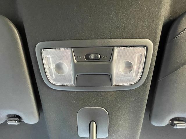 Ｎ－ＢＯＸカスタム Ｇ・Ｌターボホンダセンシング　衝突軽減ブレーキ　社外ナビ　両側パワースライドドア　クルーズコントロール　バックカメラ　車線維持支援システム　ＥＴＣ　ドライブレコーダー　３眼ＬＥＤライト　フォグランプ　カーテンエアバッグ（29枚目）