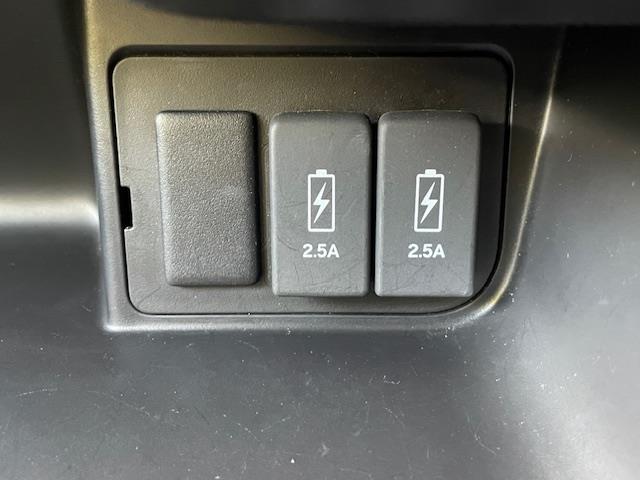 Ｎ－ＢＯＸカスタム Ｇ・Ｌターボホンダセンシング　衝突軽減ブレーキ　社外ナビ　両側パワースライドドア　クルーズコントロール　バックカメラ　車線維持支援システム　ＥＴＣ　ドライブレコーダー　３眼ＬＥＤライト　フォグランプ　カーテンエアバッグ（30枚目）