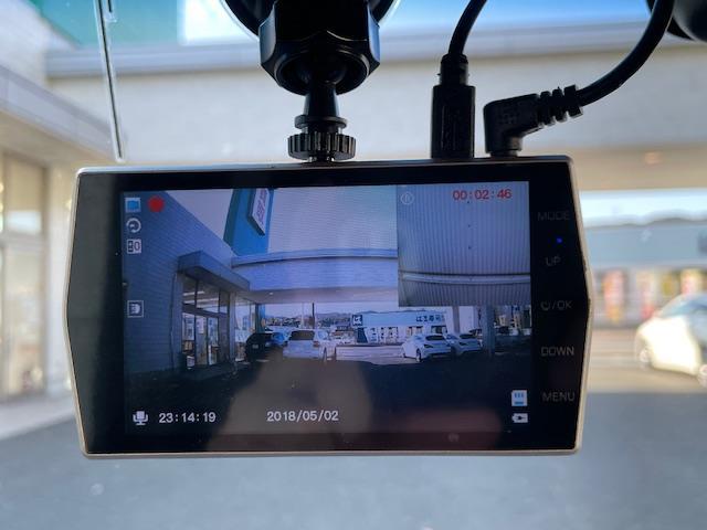 Ｎ－ＢＯＸカスタム Ｇ・Ｌターボホンダセンシング　衝突軽減ブレーキ　社外ナビ　両側パワースライドドア　クルーズコントロール　バックカメラ　車線維持支援システム　ＥＴＣ　ドライブレコーダー　３眼ＬＥＤライト　フォグランプ　カーテンエアバッグ（34枚目）