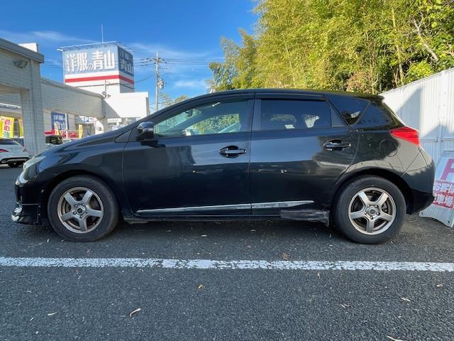 オーリス １５０Ｘ　純正ナビ　バックカメラ　ＥＴＣ　盗難防止装置　フォグランプ　純正フロアマット　パワーステアリング　ＭＴモード付ＡＴ　保証書　取扱説明書　スペアキー×１（5枚目）