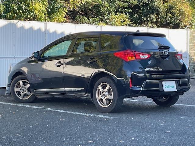 オーリス １５０Ｘ　純正ナビ　バックカメラ　ＥＴＣ　盗難防止装置　フォグランプ　純正フロアマット　パワーステアリング　ＭＴモード付ＡＴ　保証書　取扱説明書　スペアキー×１（8枚目）