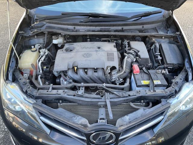 オーリス １５０Ｘ　純正ナビ　バックカメラ　ＥＴＣ　盗難防止装置　フォグランプ　純正フロアマット　パワーステアリング　ＭＴモード付ＡＴ　保証書　取扱説明書　スペアキー×１（10枚目）