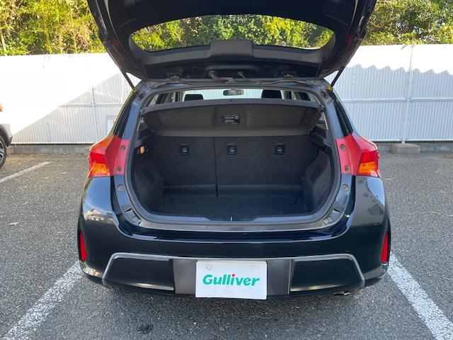 オーリス １５０Ｘ　純正ナビ　バックカメラ　ＥＴＣ　盗難防止装置　フォグランプ　純正フロアマット　パワーステアリング　ＭＴモード付ＡＴ　保証書　取扱説明書　スペアキー×１（11枚目）