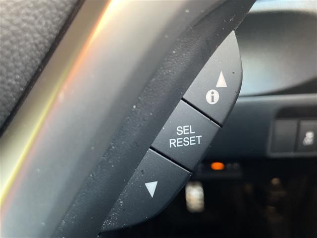 シャトル ハイブリッドX ホンダセンシング ワンオーナー 衝突軽減ブレーキ 純正SDナビ Bluetooth フルセグTV ハーフレザーシート シートヒーター レーダークルーズコントロール バックカメラ レーンキープアシスト 横滑り防止装置(15枚目)