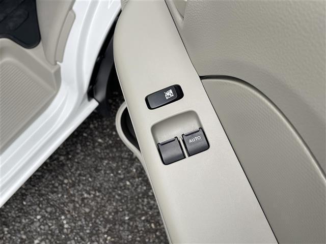 ＮＶ１００クリッパーバン ＤＸ　登録時３４３ｋｍ／ワンオーナー／純正オーディオ／横滑り防止／衝突被害軽減ブレーキ／ふらつき警報／車線逸脱警報／アイドリングストップ／電格ミラー／純正ラバーマット／電源ソケット／ＵＳＢ端子×１　Ｃ端子１（17枚目）