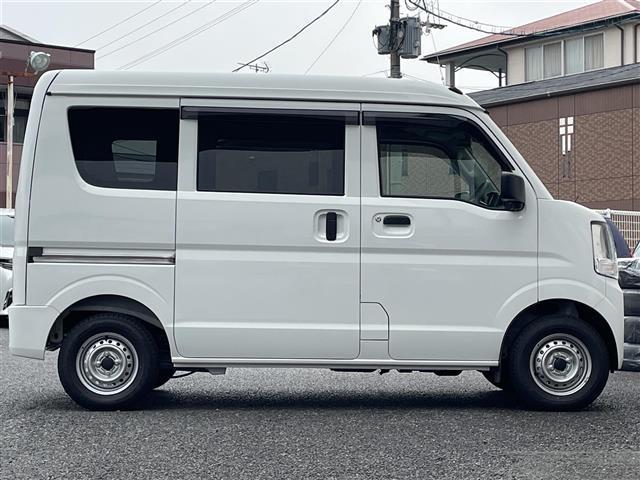 ＮＶ１００クリッパーバン ＤＸ　登録時３４３ｋｍ／ワンオーナー／純正オーディオ／横滑り防止／衝突被害軽減ブレーキ／ふらつき警報／車線逸脱警報／アイドリングストップ／電格ミラー／純正ラバーマット／電源ソケット／ＵＳＢ端子×１　Ｃ端子１（30枚目）