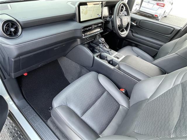 ランドクルーザー250 VX ワンオーナー/ムーンルーフ/デジタルインナーミラー/純正12.3インチナビ/ フルセグTV/パノラミックビューモニター/ルーフレール/パワーバックドア/黒レザー/前後ドラレコ/ステアリングヒーター(24枚目)