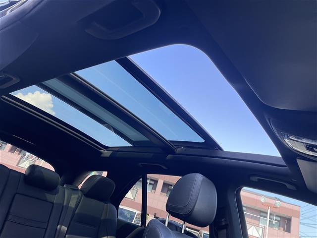 GLE GLE450 4マチックスポーツ 4WD/ターボ/7人乗り/パノラミックスライディングルーフ/Burmester/純正12.3インチナビ/360°ビューカメラ/レーダーセーフティーパッケージ/黒レザー/ルーフレール/純正20インチAW(8枚目)