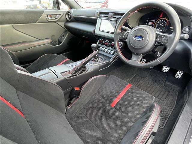 BRZ S MT車/アルパインナビ/Bluetooth/フルセグTV/バックカメラ/後側方警戒支援/クルーズコントロール/純正18インチAW/ドラレコ/ETC2.0/黒ハーフレザーシート/シートヒーター(22枚目)