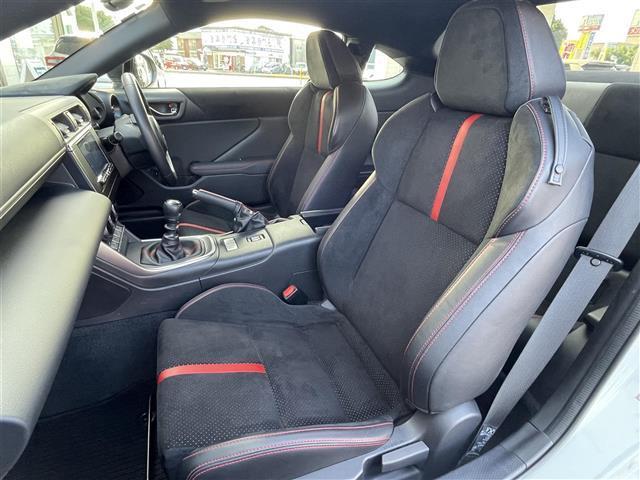 BRZ S MT車/アルパインナビ/Bluetooth/フルセグTV/バックカメラ/後側方警戒支援/クルーズコントロール/純正18インチAW/ドラレコ/ETC2.0/黒ハーフレザーシート/シートヒーター(25枚目)