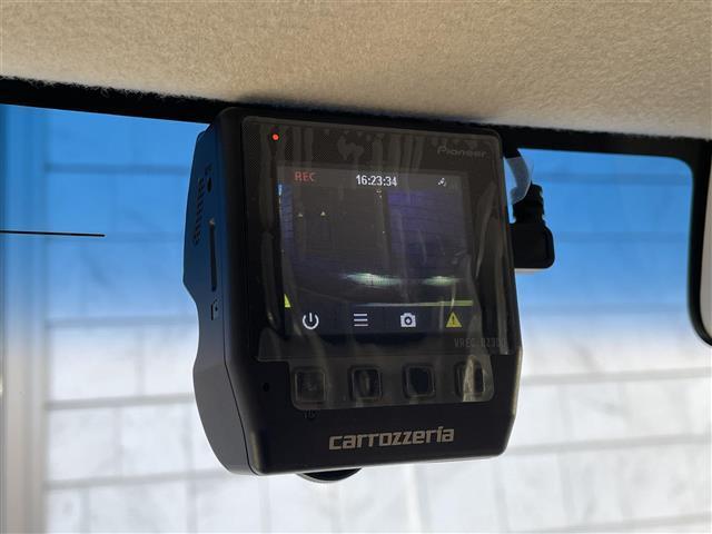 N-BOX G・Lホンダセンシング KENWOODナビ/バックカメラ/ETC/ドラレコ/片側パワスラ/衝突軽減ブレーキ/車線逸脱警報/誤発進抑制機能/コーナーセンサー/路外逸脱抑制機能/アダプティブクルーズコントロール/LKAS(14枚目)