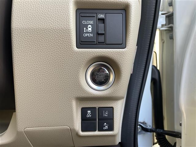 N-BOX G・Lホンダセンシング KENWOODナビ/バックカメラ/ETC/ドラレコ/片側パワスラ/衝突軽減ブレーキ/車線逸脱警報/誤発進抑制機能/コーナーセンサー/路外逸脱抑制機能/アダプティブクルーズコントロール/LKAS(17枚目)