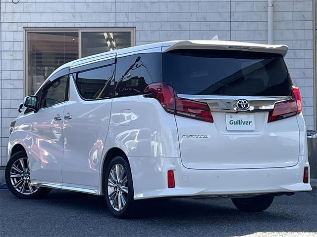 アルファード ２．５Ｓ　タイプゴールド　ワンオーナー／サンルーフ／純正１２．１インチフリップダウンモニター／純正９インチコネクティットナビ／バックカメラ／黒ハーフレザー／両側パワスラ／クリアランスソナー／ＥＴＣ／レーダークルーズコントロール（3枚目）