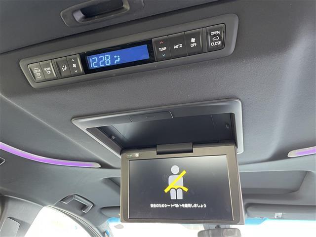 アルファード ２．５Ｓ　タイプゴールド　ワンオーナー／サンルーフ／純正１２．１インチフリップダウンモニター／純正９インチコネクティットナビ／バックカメラ／黒ハーフレザー／両側パワスラ／クリアランスソナー／ＥＴＣ／レーダークルーズコントロール（9枚目）