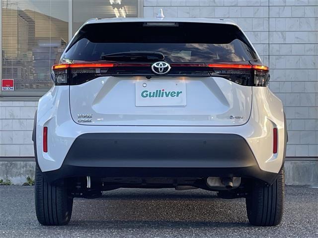 ヤリスクロス ハイブリッドZ ワンオーナー/黒ハーフレザーシート/純正8インチディスプレイオーディオナビキット有/フルセグTV/パノラミックビューモニター/ETC2.0/ブラインドスポットモニター/コーナーセンサー/シートヒーター(5枚目)