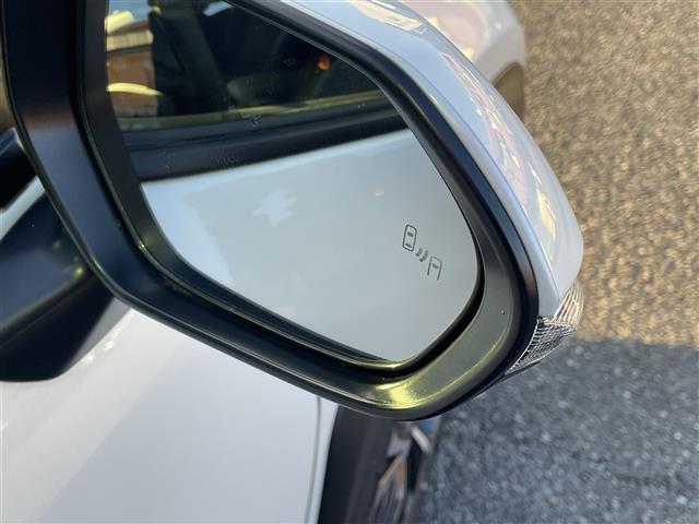 ヤリスクロス ハイブリッドZ ワンオーナー/黒ハーフレザーシート/純正8インチディスプレイオーディオナビキット有/フルセグTV/パノラミックビューモニター/ETC2.0/ブラインドスポットモニター/コーナーセンサー/シートヒーター(8枚目)