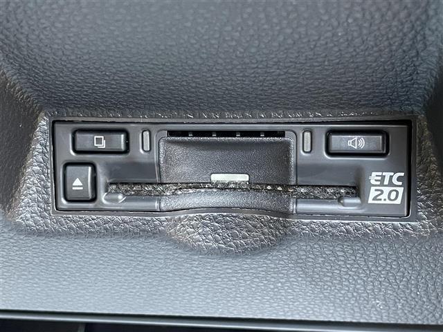 ヤリスクロス ハイブリッドZ ワンオーナー/黒ハーフレザーシート/純正8インチディスプレイオーディオナビキット有/フルセグTV/パノラミックビューモニター/ETC2.0/ブラインドスポットモニター/コーナーセンサー/シートヒーター(32枚目)