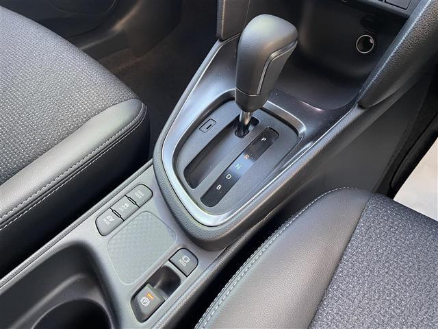 ヤリスクロス ハイブリッドZ ワンオーナー/黒ハーフレザーシート/純正8インチディスプレイオーディオナビキット有/フルセグTV/パノラミックビューモニター/ETC2.0/ブラインドスポットモニター/コーナーセンサー/シートヒーター(34枚目)