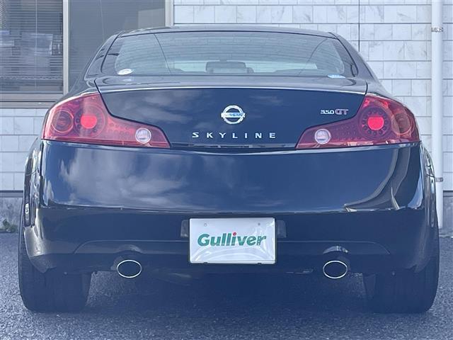 スカイライン 350GT ワンオーナー/サンルーフ/フジツボマフラー/車高調インパルサスペンション/オートクチュール20インチアルミホイール/BOSEサウンド/純正ナビ/黒ハーフレザーシート/積載品オートクチュールグリル(5枚目)