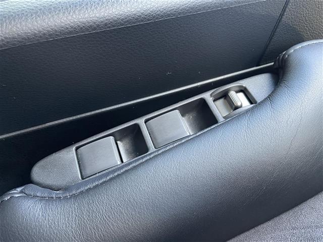 スカイライン 350GT ワンオーナー/サンルーフ/フジツボマフラー/車高調インパルサスペンション/オートクチュール20インチアルミホイール/BOSEサウンド/純正ナビ/黒ハーフレザーシート/積載品オートクチュールグリル(16枚目)