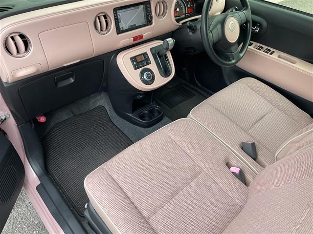 ミラココア ココアプラスＸスマートセレクションＳＮ　ルーフレール／純正ＳＤナビ／Ｂｌｕｅｔｏｏｔｈ／ＣＤ／ＤＶＤ／ワンセグＴＶ／ＥＴＣ／バックカメラ／電格ミラー／純正フロアマット／スペアキー×１メカニカルキー／ドアバイザー／ＩＳＯＦＩＸ（16枚目）