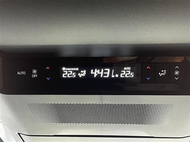 アルファードハイブリッド エグゼクティブラウンジ　ワンオーナー／モデリスタエアロフロント／サイド／リヤ／マルチカラーインテリアイルミ／左右独立ムーンルーフ／純正１４インチフリップダウンモニター／ＪＢＬサウンド／ユニバーサルステップ左右／デジタルＭ（22枚目）