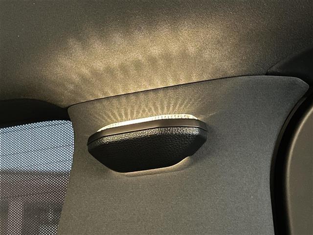 アルファードハイブリッド エグゼクティブラウンジ　ワンオーナー／モデリスタエアロフロント／サイド／リヤ／マルチカラーインテリアイルミ／左右独立ムーンルーフ／純正１４インチフリップダウンモニター／ＪＢＬサウンド／ユニバーサルステップ左右／デジタルＭ（40枚目）