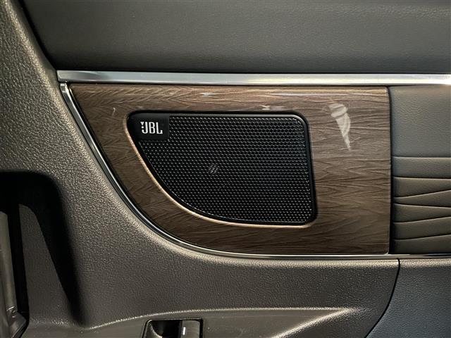 アルファードハイブリッド エグゼクティブラウンジ　ワンオーナー／モデリスタエアロフロント／サイド／リヤ／マルチカラーインテリアイルミ／左右独立ムーンルーフ／純正１４インチフリップダウンモニター／ＪＢＬサウンド／ユニバーサルステップ左右／デジタルＭ（41枚目）