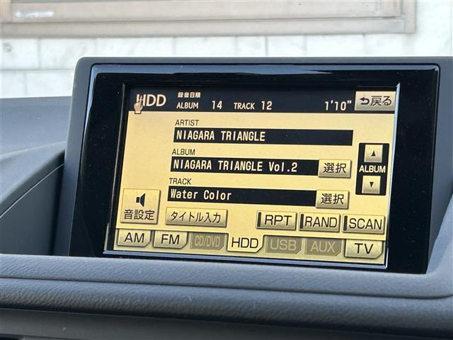 ＣＴ ＣＴ２００ｈ　バージョンＬ　純正ＨＤＤナビ／フルセグＴＶ／バックカメラ／黒レザーシート／ビルトインＥＴＣ／パドルシフト／前後ドライブレコーダーＣＯＭＴＥＣ／クルーズコントロール／コーナーセンサー／ステアリングヒーター／純１７ＡＷ（13枚目）