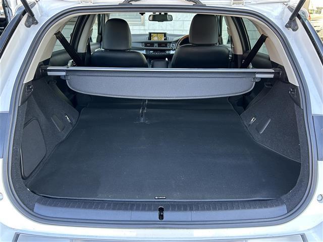 ＣＴ ＣＴ２００ｈ　バージョンＬ　純正ＨＤＤナビ／フルセグＴＶ／バックカメラ／黒レザーシート／ビルトインＥＴＣ／パドルシフト／前後ドライブレコーダーＣＯＭＴＥＣ／クルーズコントロール／コーナーセンサー／ステアリングヒーター／純１７ＡＷ（27枚目）