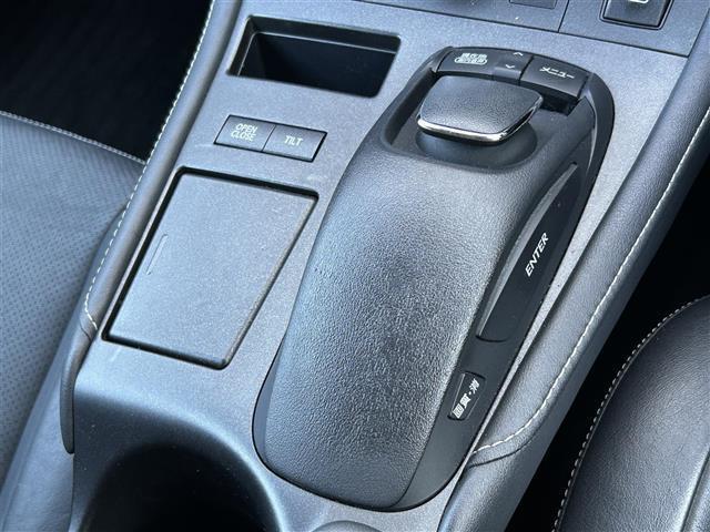 ＣＴ ＣＴ２００ｈ　バージョンＬ　純正ＨＤＤナビ／フルセグＴＶ／バックカメラ／黒レザーシート／ビルトインＥＴＣ／パドルシフト／前後ドライブレコーダーＣＯＭＴＥＣ／クルーズコントロール／コーナーセンサー／ステアリングヒーター／純１７ＡＷ（35枚目）