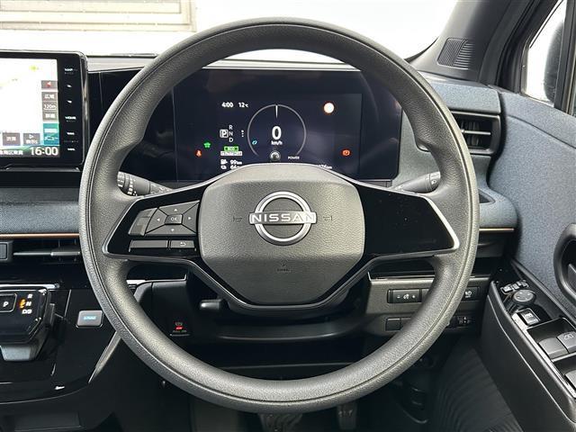 サクラ Ｘ　ワンオーナー車／ＫＥＮＷＯＯＤ９インチナビ／フルセグＴＶ／車線逸脱警報／踏み間違い衝突防止／先行車発進お知らせ／速度／道路標識表示／フロント／リヤソナー／ふらつき警報／前後ドラレコ／充電ケーブル（9枚目）