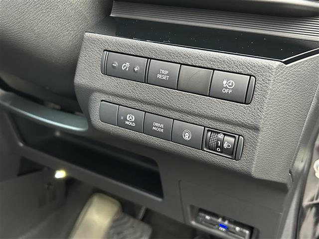 サクラ Ｘ　ワンオーナー車／ＫＥＮＷＯＯＤ９インチナビ／フルセグＴＶ／車線逸脱警報／踏み間違い衝突防止／先行車発進お知らせ／速度／道路標識表示／フロント／リヤソナー／ふらつき警報／前後ドラレコ／充電ケーブル（13枚目）