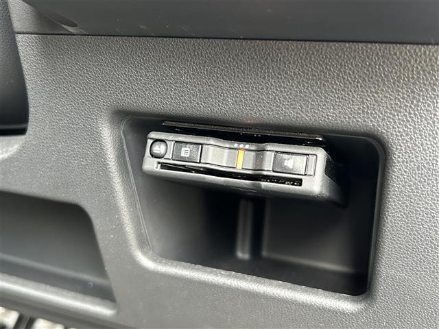 ハイゼットキャディー Dデラックス SAIII KENWOODメモリナビ/Bluetooth/フルセグTV/スマートアシストIII/衝突警報機能/衝突回避支援ブレーキ/誤発進抑制機能/車線逸脱警報機能/オートハイビーム/ETC/リアコーナーセンサー(14枚目)