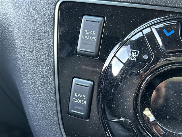 キャラバン ロンググランドプレミアムGX ワンオーナー/純正マルチベット、テーブルキット/純正車内カーテン/インテリジェントルームミラー/アルパイン11インチナビ/アラウンドビューモニター/NITRO POWER17インチAW/前後ドラレコ(36枚目)