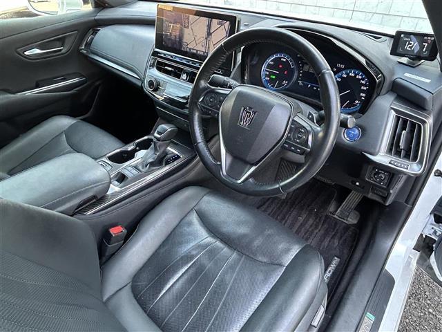 クラウンハイブリッド RSアドバンス ワンオーナー/デジタルインナーミラー/12.3インチ純コネクテッドナビ/パノラミックビューモニター/ブラインドスポットモニター/クリアランスソナー/黒レザーシート/ドラレコ/レーダー/純18インチAW(24枚目)