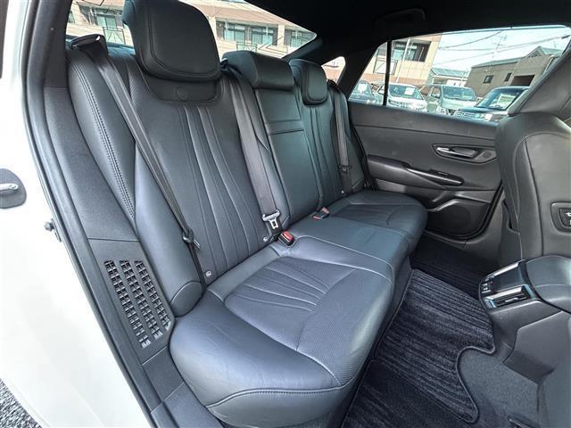 クラウンハイブリッド RSアドバンス ワンオーナー/デジタルインナーミラー/12.3インチ純コネクテッドナビ/パノラミックビューモニター/ブラインドスポットモニター/クリアランスソナー/黒レザーシート/ドラレコ/レーダー/純18インチAW(29枚目)