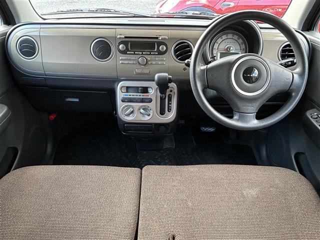 アルトラパン X 純正オーディオ/純正14インチAW/ETC/ベンチシート/電格ウインカーミラー/プッシュスタート/ドアバイザー/電源ソケット/社外フロアマット/スペアキー×1/保証書/取扱説明書(28枚目)