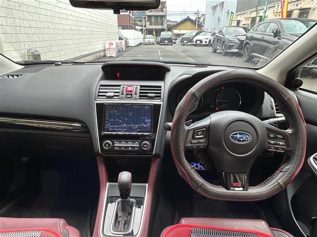 レヴォーグ ２．０ＳＴＩスポーツアイサイト　ワンオーナー／４ＷＤ／ＢＩＬＳＴＥＩＮダンパー／ＨＫＳマフラー／ＤＩＡＴＯＮＥナビ／地デジＴＶ／フロント・サイド・バックカメラ／デジタルミラー／革シート／シートヒーター／純正ＡＷ（2枚目）
