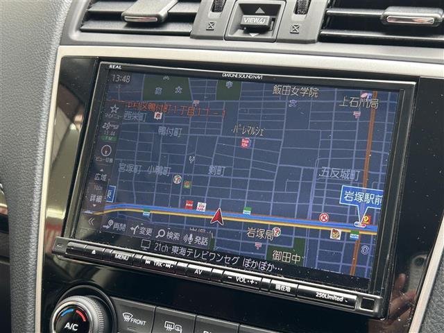 レヴォーグ ２．０ＳＴＩスポーツアイサイト　ワンオーナー／４ＷＤ／ＢＩＬＳＴＥＩＮダンパー／ＨＫＳマフラー／ＤＩＡＴＯＮＥナビ／地デジＴＶ／フロント・サイド・バックカメラ／デジタルミラー／革シート／シートヒーター／純正ＡＷ（6枚目）