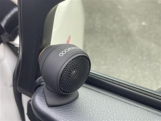 レヴォーグ ２．０ＳＴＩスポーツアイサイト　ワンオーナー／４ＷＤ／ＢＩＬＳＴＥＩＮダンパー／ＨＫＳマフラー／ＤＩＡＴＯＮＥナビ／地デジＴＶ／フロント・サイド・バックカメラ／デジタルミラー／革シート／シートヒーター／純正ＡＷ（18枚目）