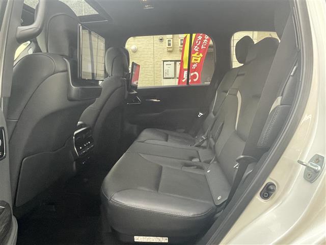 ランドクルーザー GRスポーツ ワンオーナー/ムーンルーフ/ブラックルーフレール/黒革/シートヒーター/ベンチレーション/クールボックス/ナビTV/JBL/リアエンターテイメント/パワーバックドア/寒冷地仕様(16枚目)