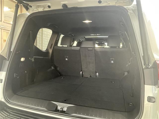 ランドクルーザー GRスポーツ ワンオーナー/ムーンルーフ/ブラックルーフレール/黒革/シートヒーター/ベンチレーション/クールボックス/ナビTV/JBL/リアエンターテイメント/パワーバックドア/寒冷地仕様(19枚目)