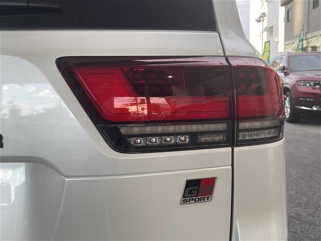 ランドクルーザー GRスポーツ ワンオーナー/ムーンルーフ/ブラックルーフレール/黒革/シートヒーター/ベンチレーション/クールボックス/ナビTV/JBL/リアエンターテイメント/パワーバックドア/寒冷地仕様(38枚目)